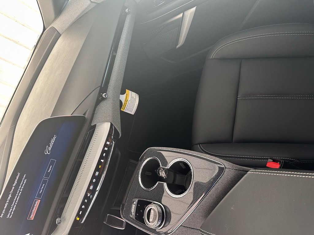 New 2026 Cadillac Optiq Luxury 1 RWD image 21