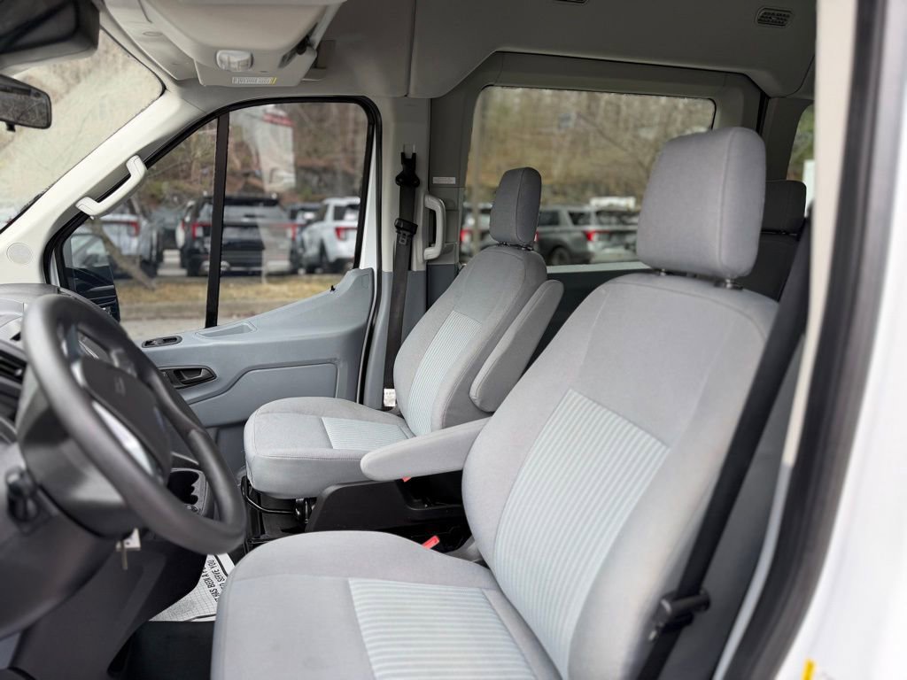 Used 2019 Ford Transit 350 XLT RWD image 8
