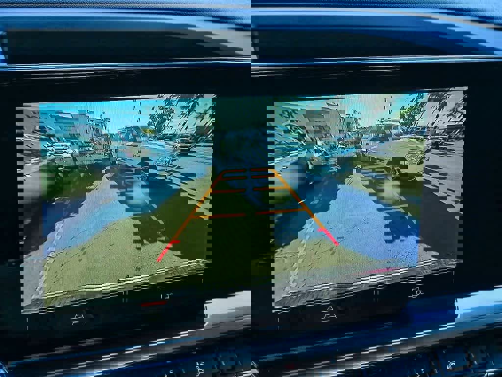 Used 2022 GMC Sierra 1500 Elevation image 35