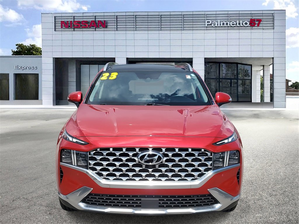 Used 2023 Hyundai Santa Fe Limited image 2