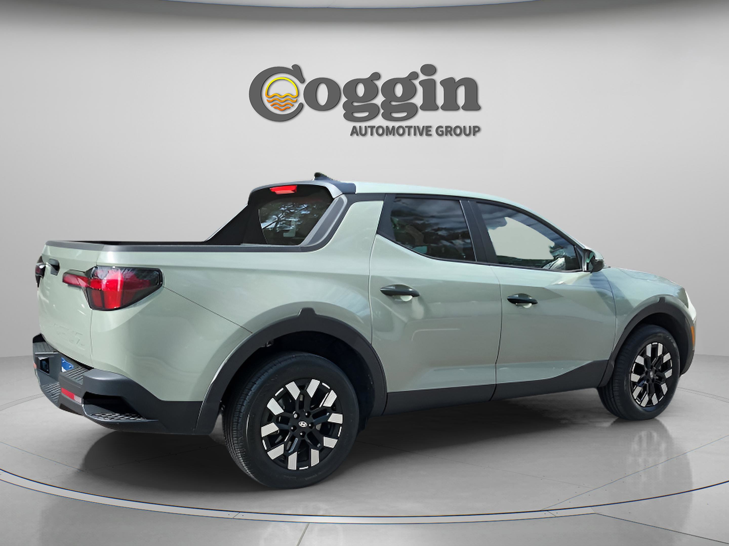 Certified 2025 Hyundai Santa Cruz SE image 7