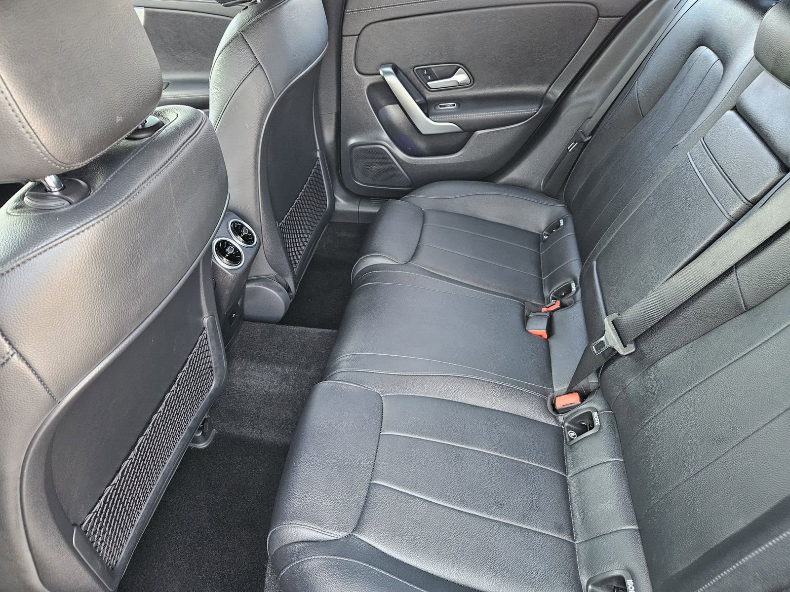 Used 2023 Mercedes-Benz CLA 250 image 34