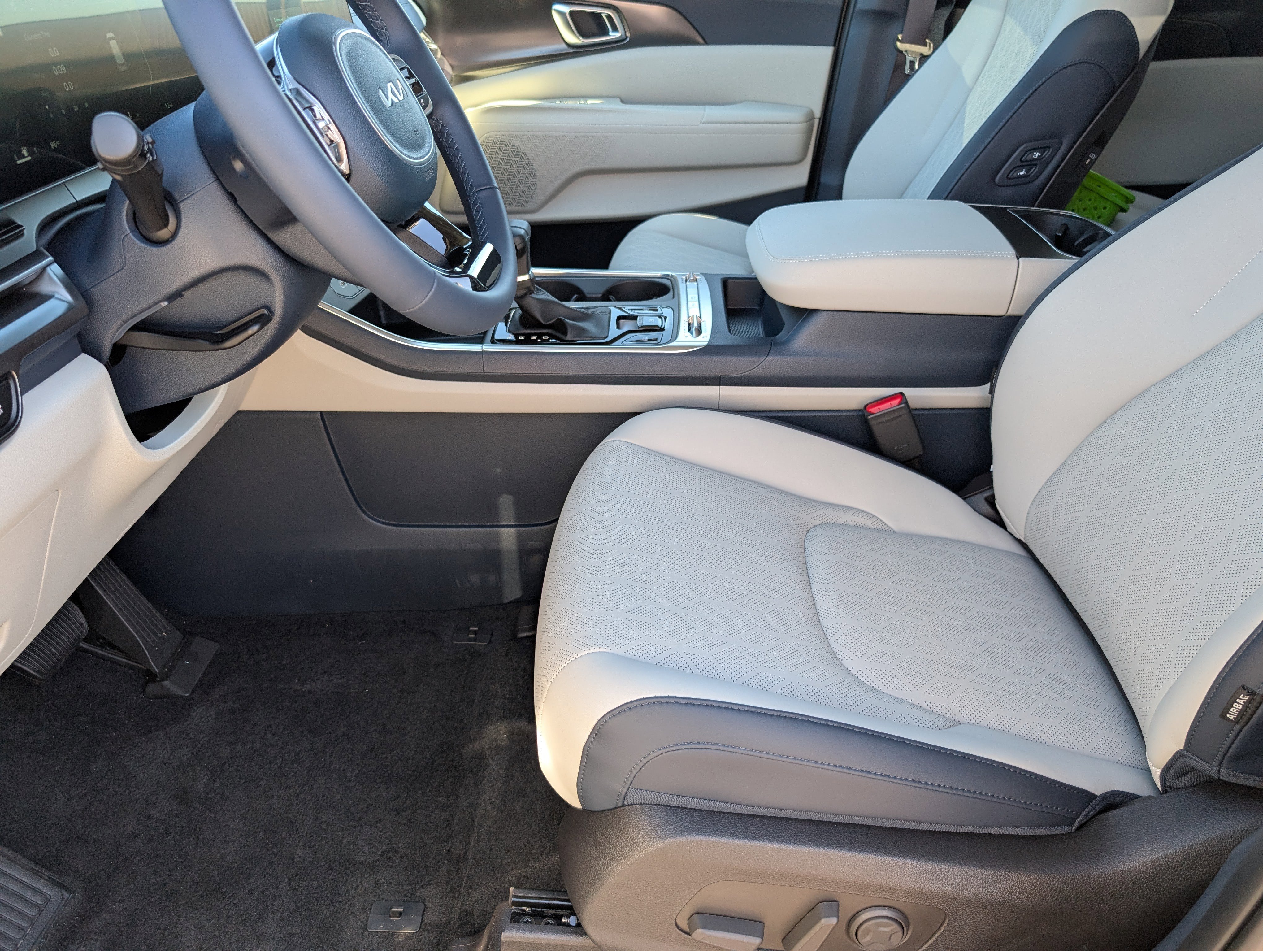 New 2026 Kia Carnival SX image 14