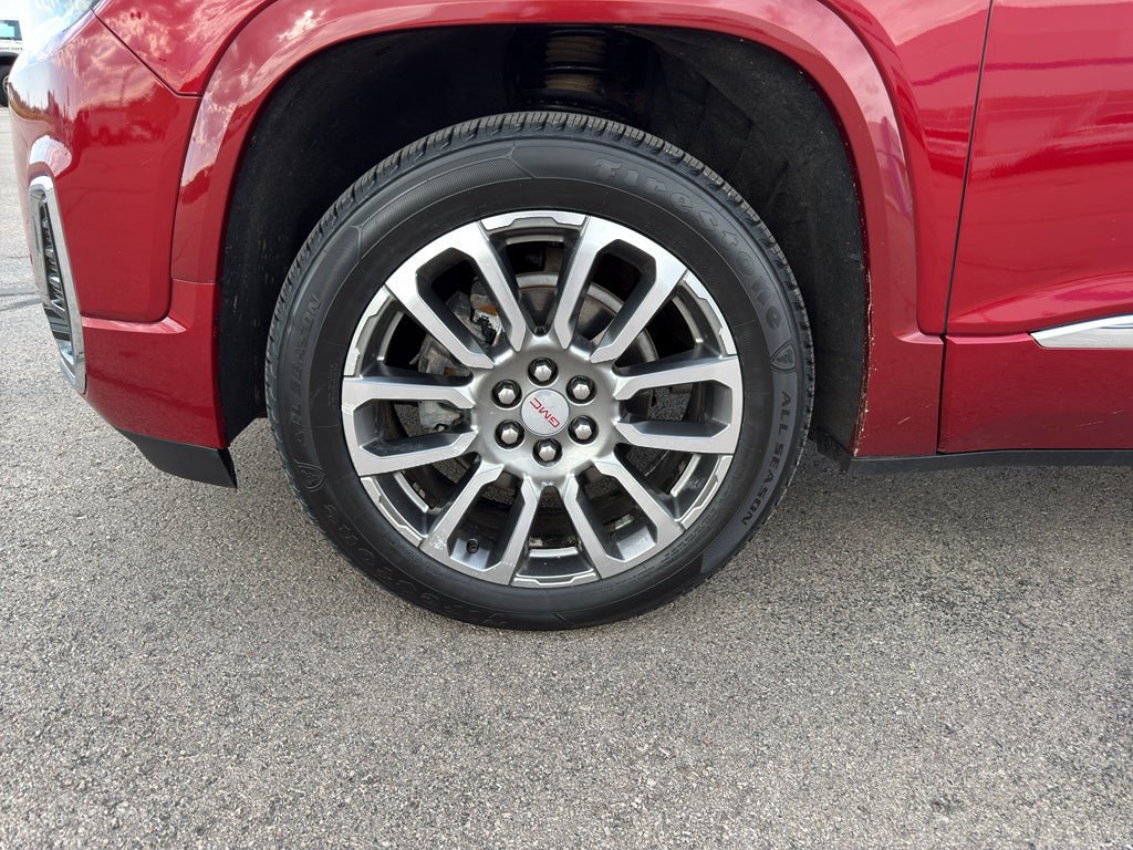 Used 2023 GMC Acadia Denali w/ Trailering Package AWD/4WD image 9