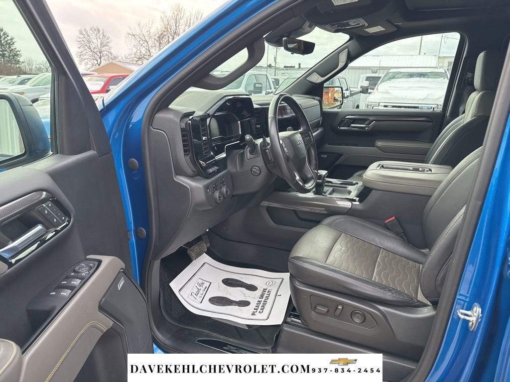 Used 2022 Chevrolet Silverado 1500 ZR2 w/ Technology Package image 16