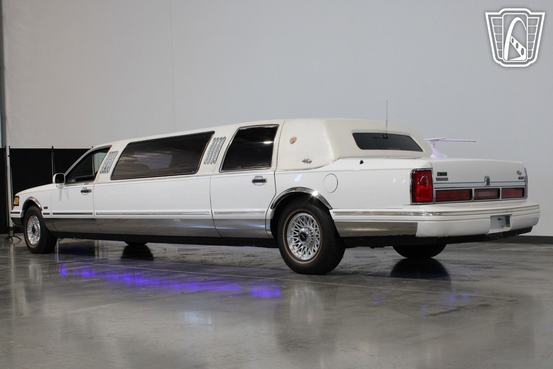 Used 1996 Lincoln Town Car Executive image 33