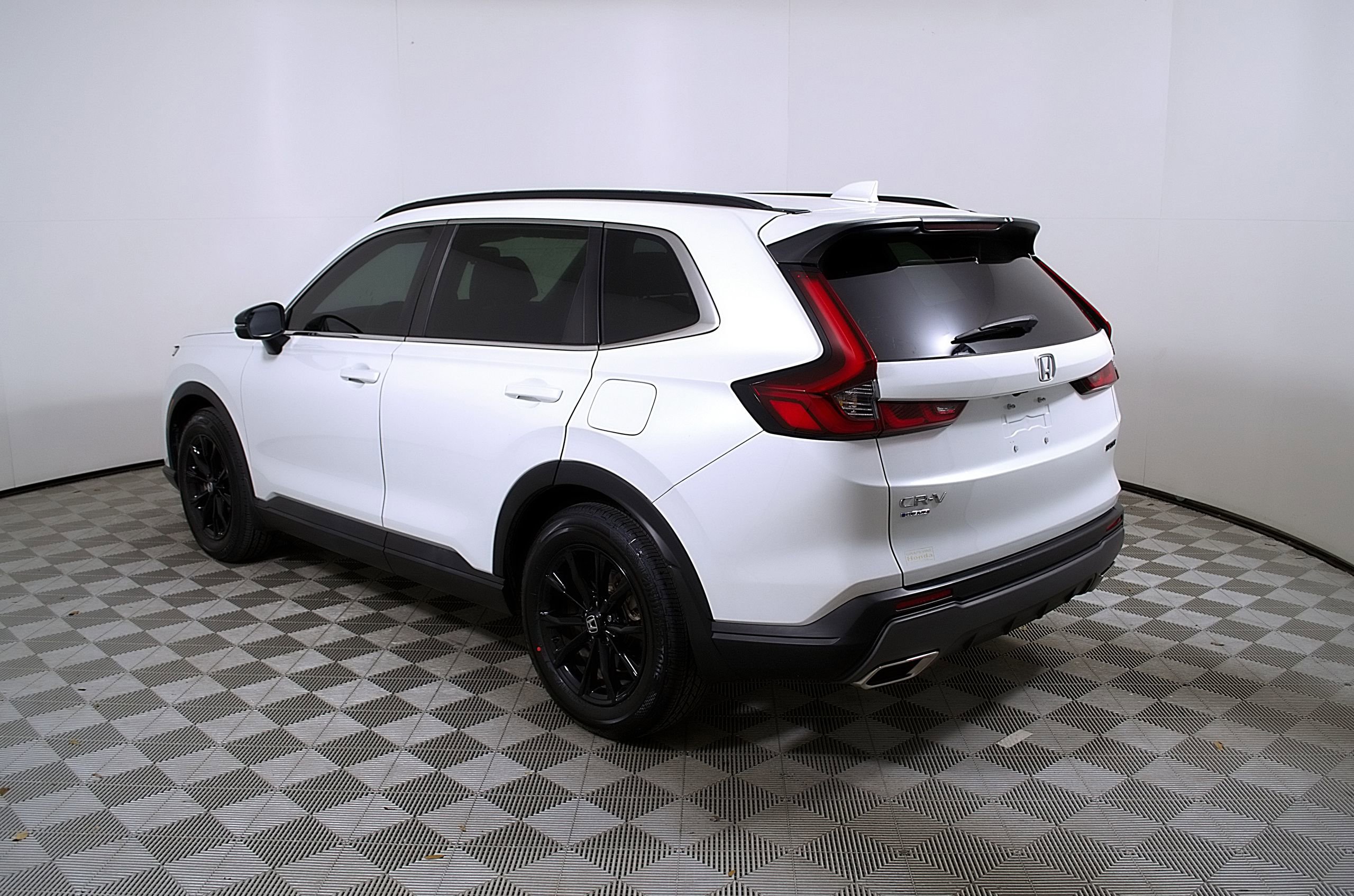 Used 2023 Honda CR-V Sport image 9