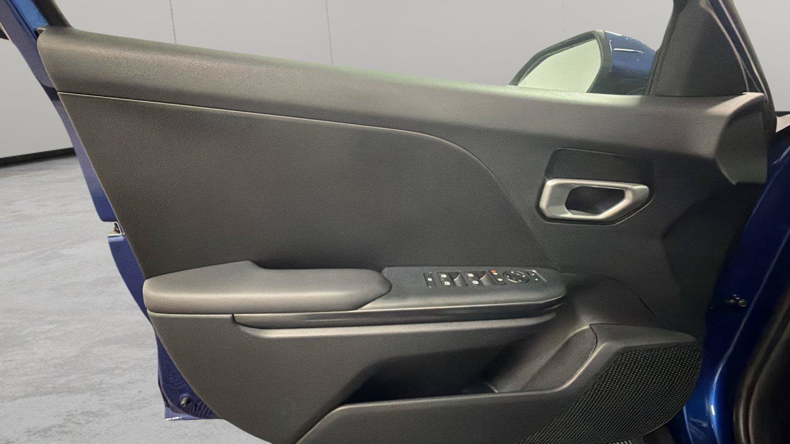 New 2026 Kia K4 FWD image 23