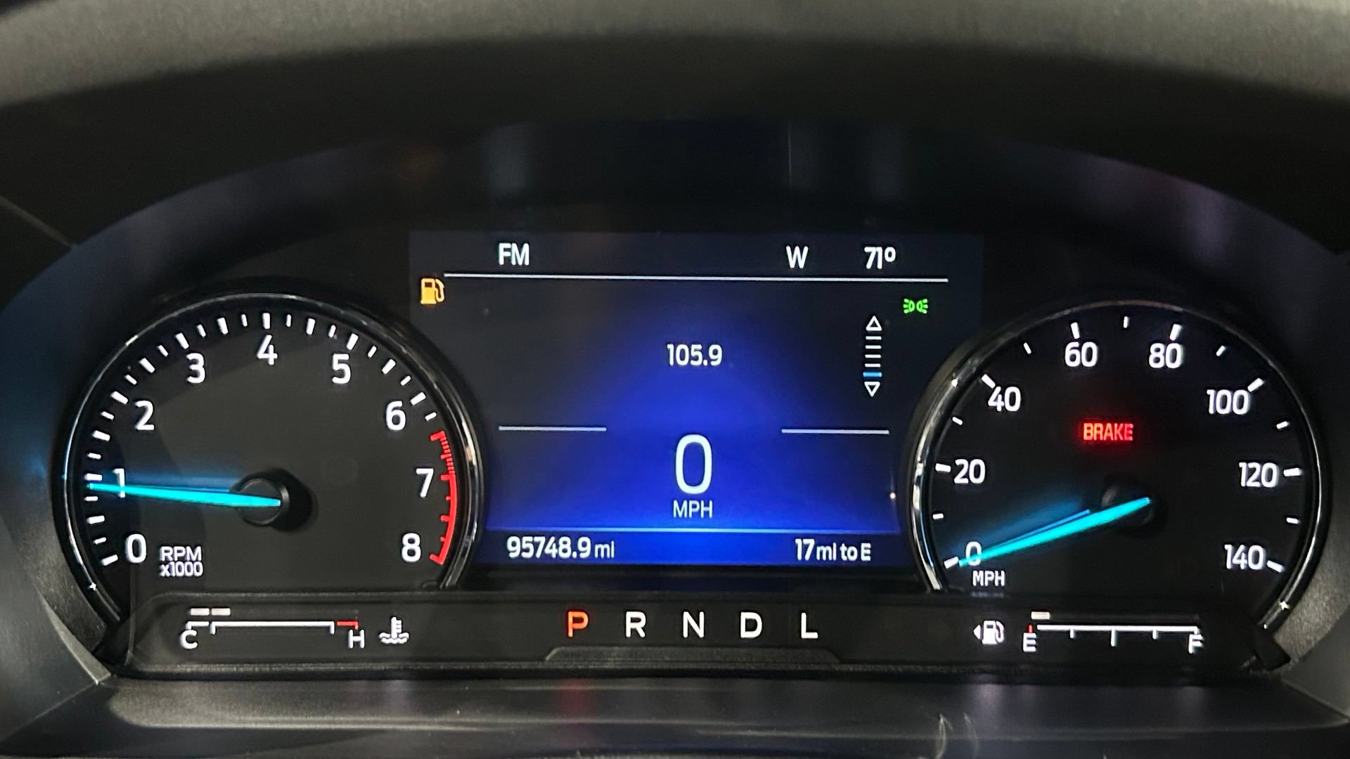 Used 2022 Ford Explorer XLT w/ Equipment Group 202A AWD/4WD image 97