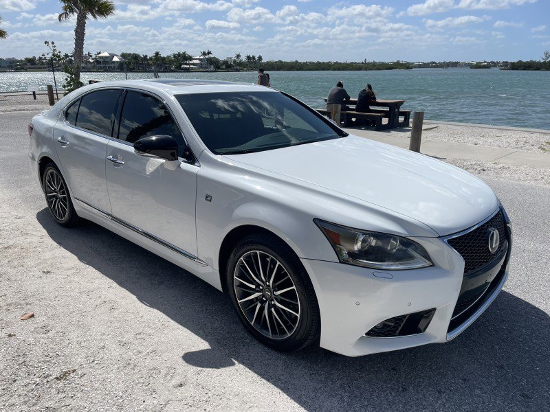 Used 2013 Lexus LS 460 AWD w/ F-Sport Pkg image 36