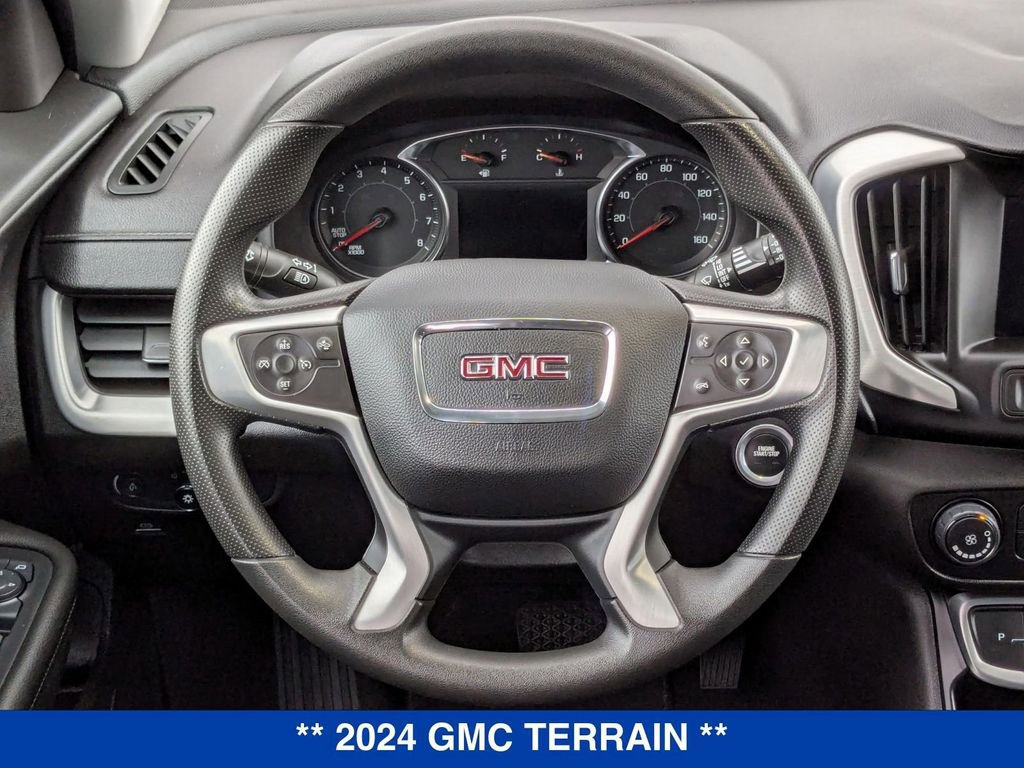 Used 2024 GMC Terrain SLE image 16