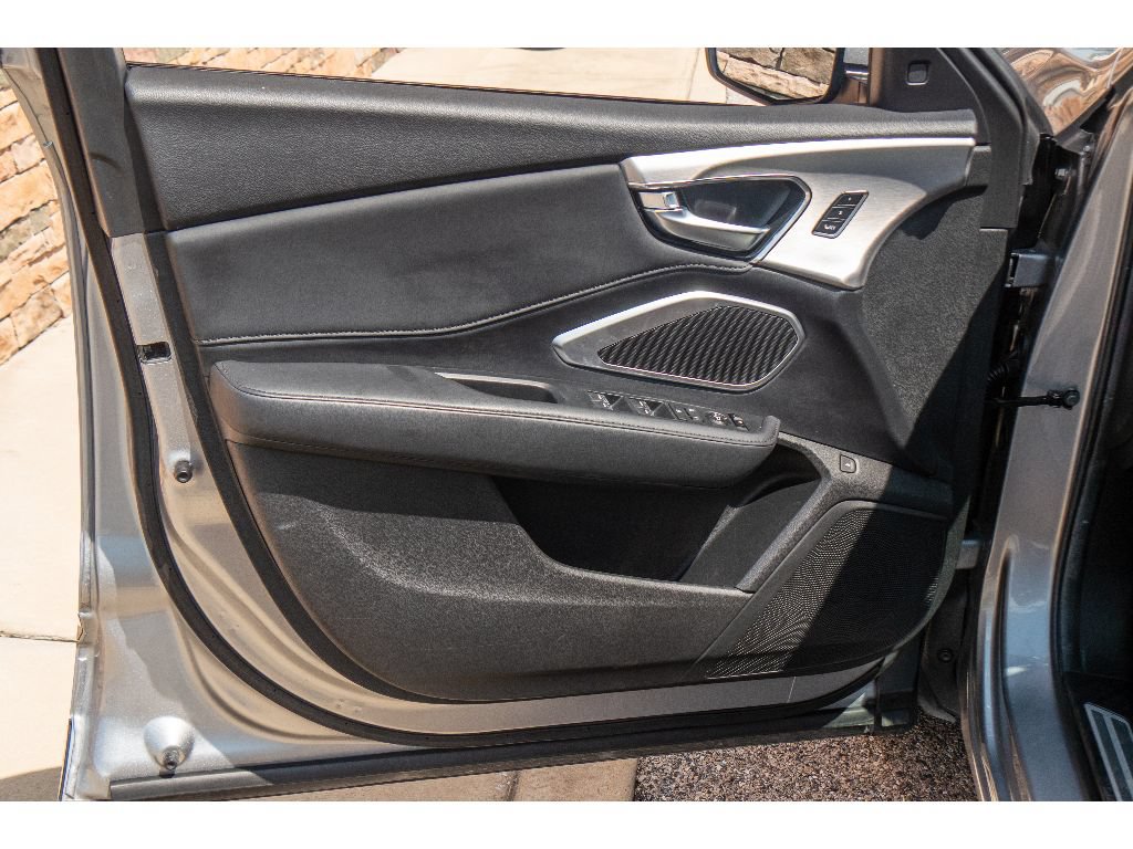 Used 2024 Acura RDX SH-AWD image 10