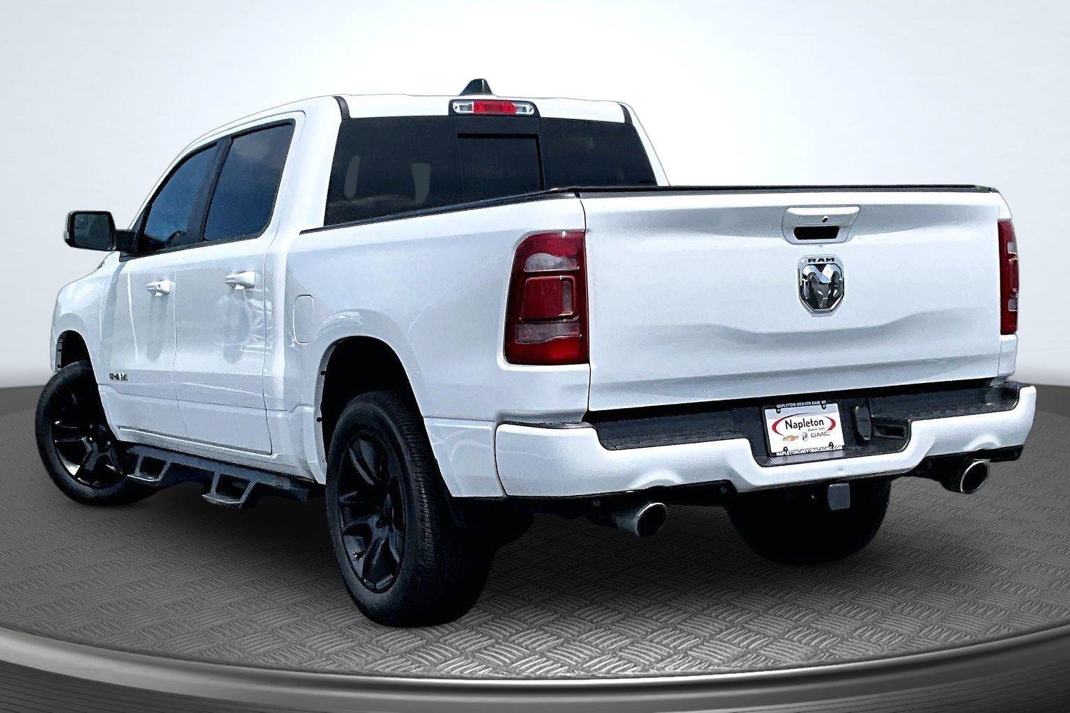Used 2019 RAM 1500 Big Horn AWD/4WD image 14