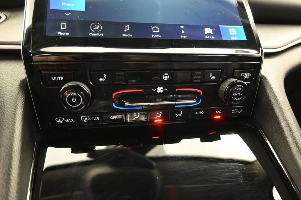 Used 2022 Jeep Grand Cherokee Limited 4xe AWD/4WD image 16