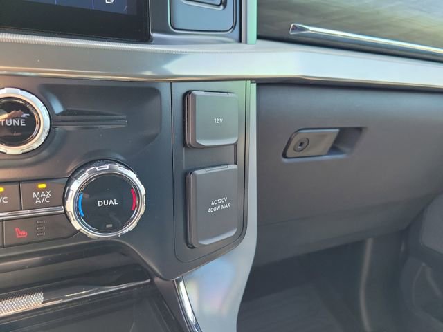 Used 2024 Ford F150 Lariat w/ Bed Utility Package AWD/4WD image 24