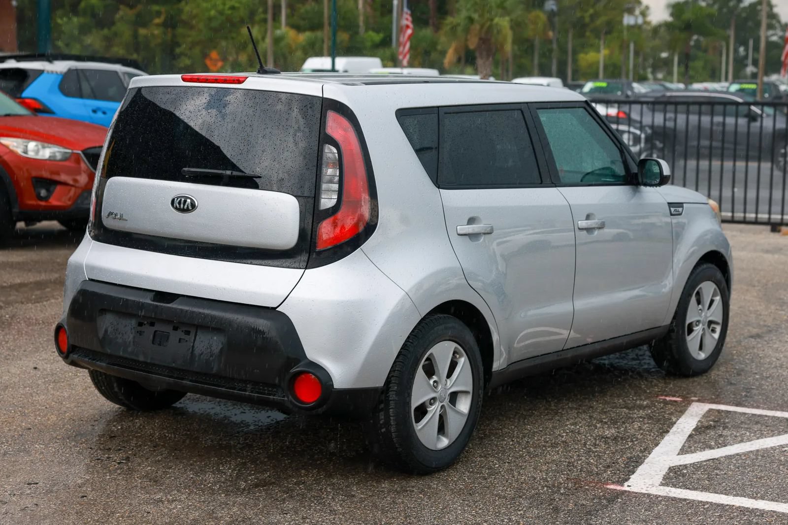Used 2015 Kia Soul FWD image 7