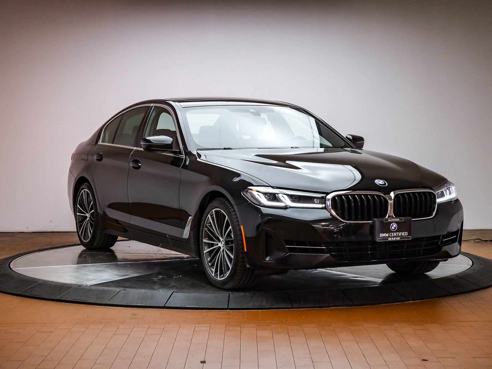 Certified 2023 BMW 540i 540i w/ Premium Package image 6