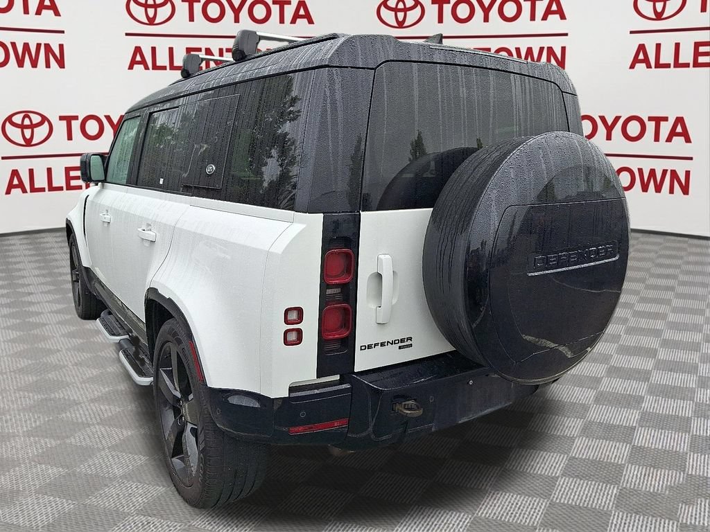 Used 2022 Land Rover Defender 110 X-Dynamic HSE AWD/4WD image 5