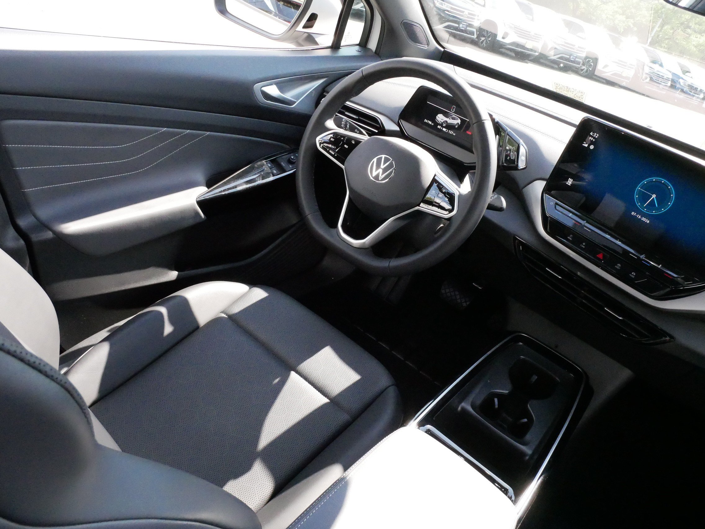 Certified 2023 Volkswagen ID.4 Pro S AWD/4WD image 9