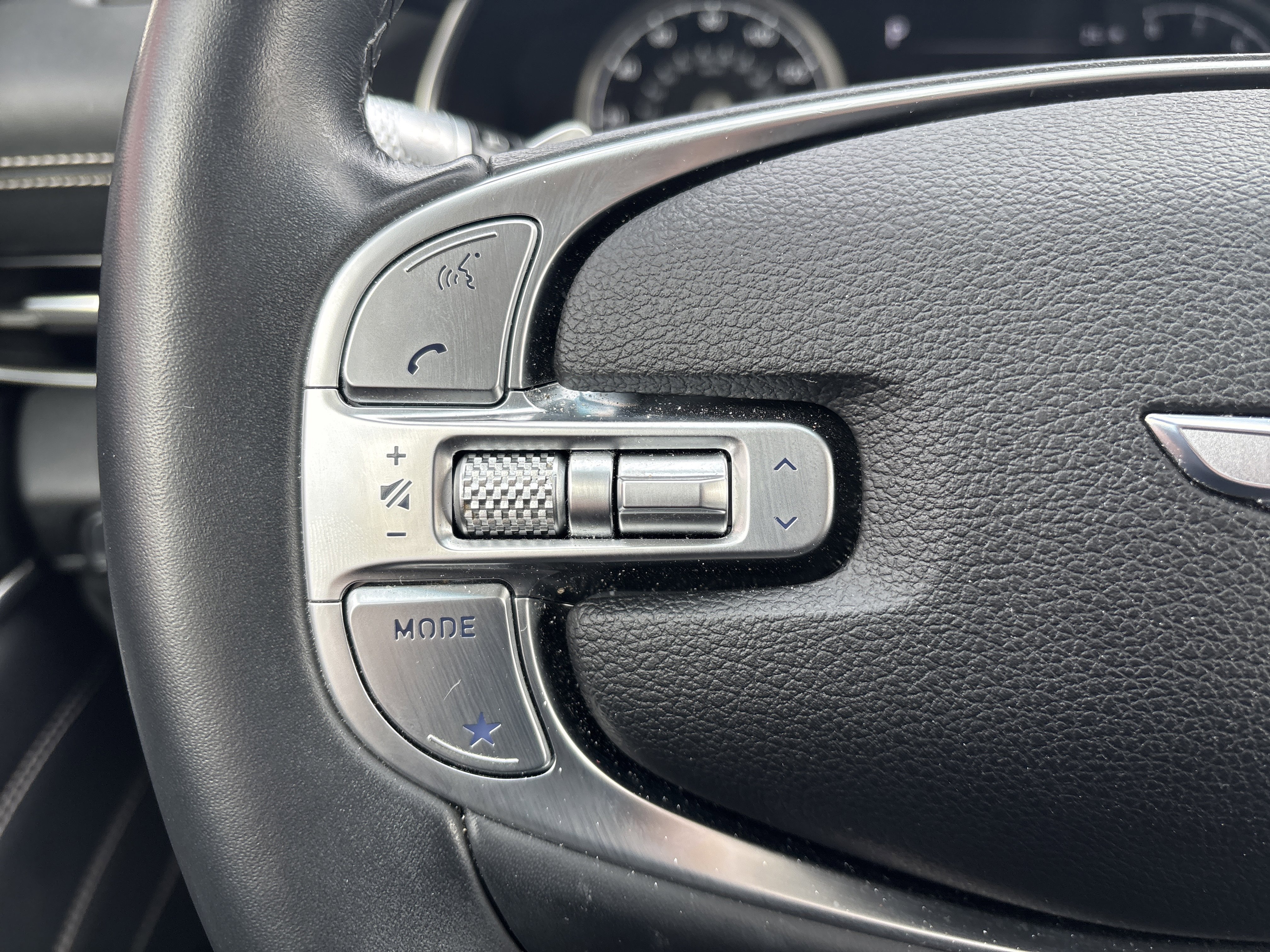 Used 2024 Genesis GV80 2.5T image 19