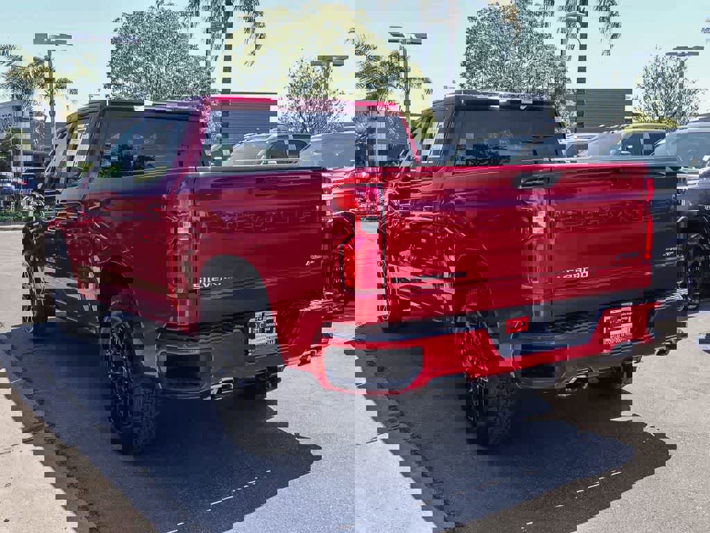 Used 2023 Chevrolet Silverado 1500 RST image 6