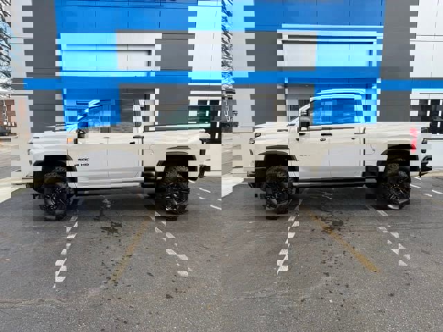 New 2026 Chevrolet Silverado 2500 ZR2 w/ LPO, Dark Essentials Package image 5