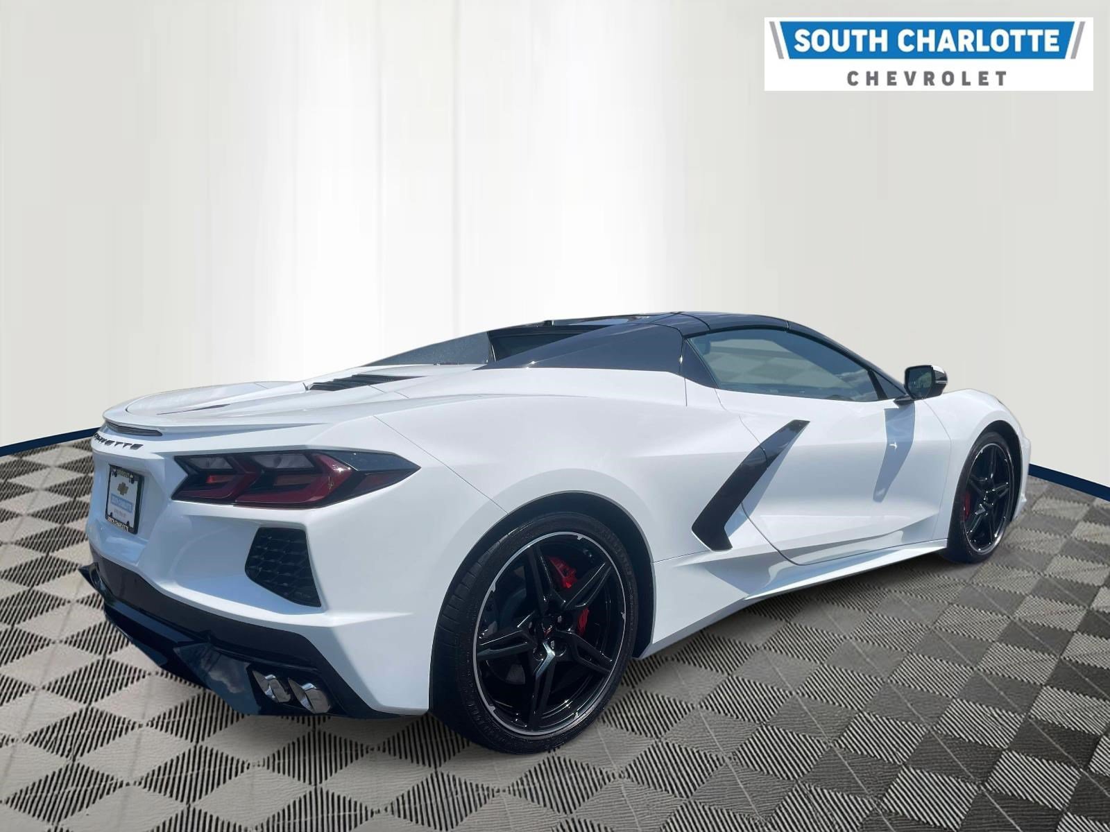 Used 2021 Chevrolet Corvette Stingray Convertible w/ 1LT RWD image 4