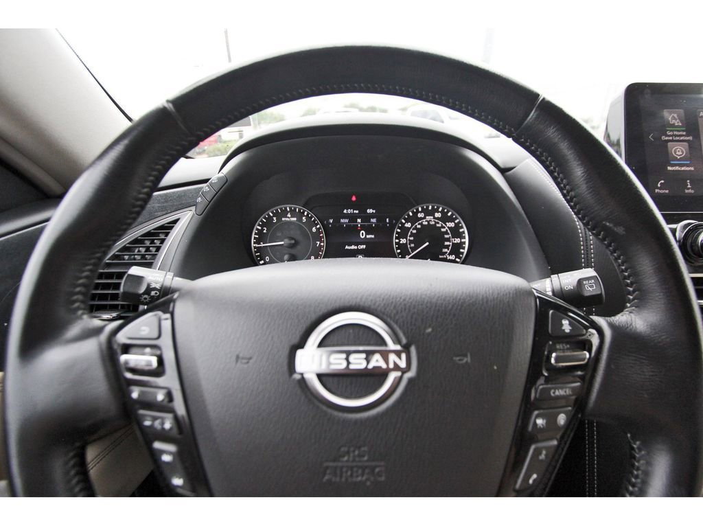 Used 2024 Nissan Armada SV image 9