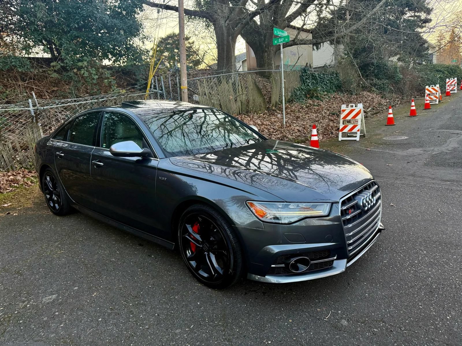 Used 2017 Audi S6 Prestige AWD/4WD image 2
