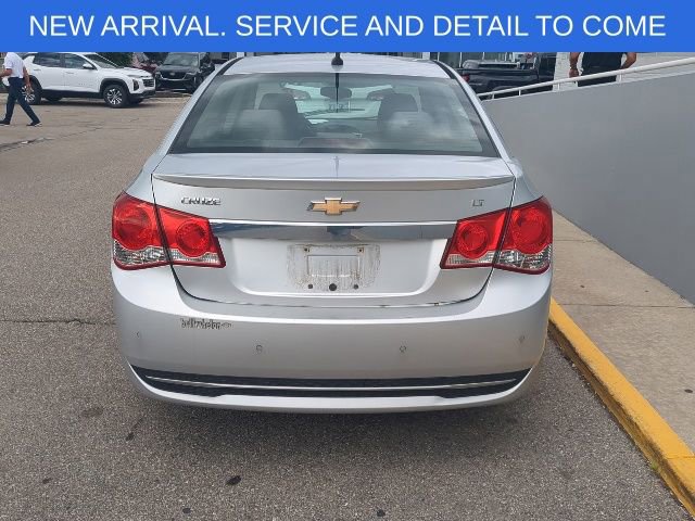 Used 2011 Chevrolet Cruze LT w/ RS Package FWD image 6