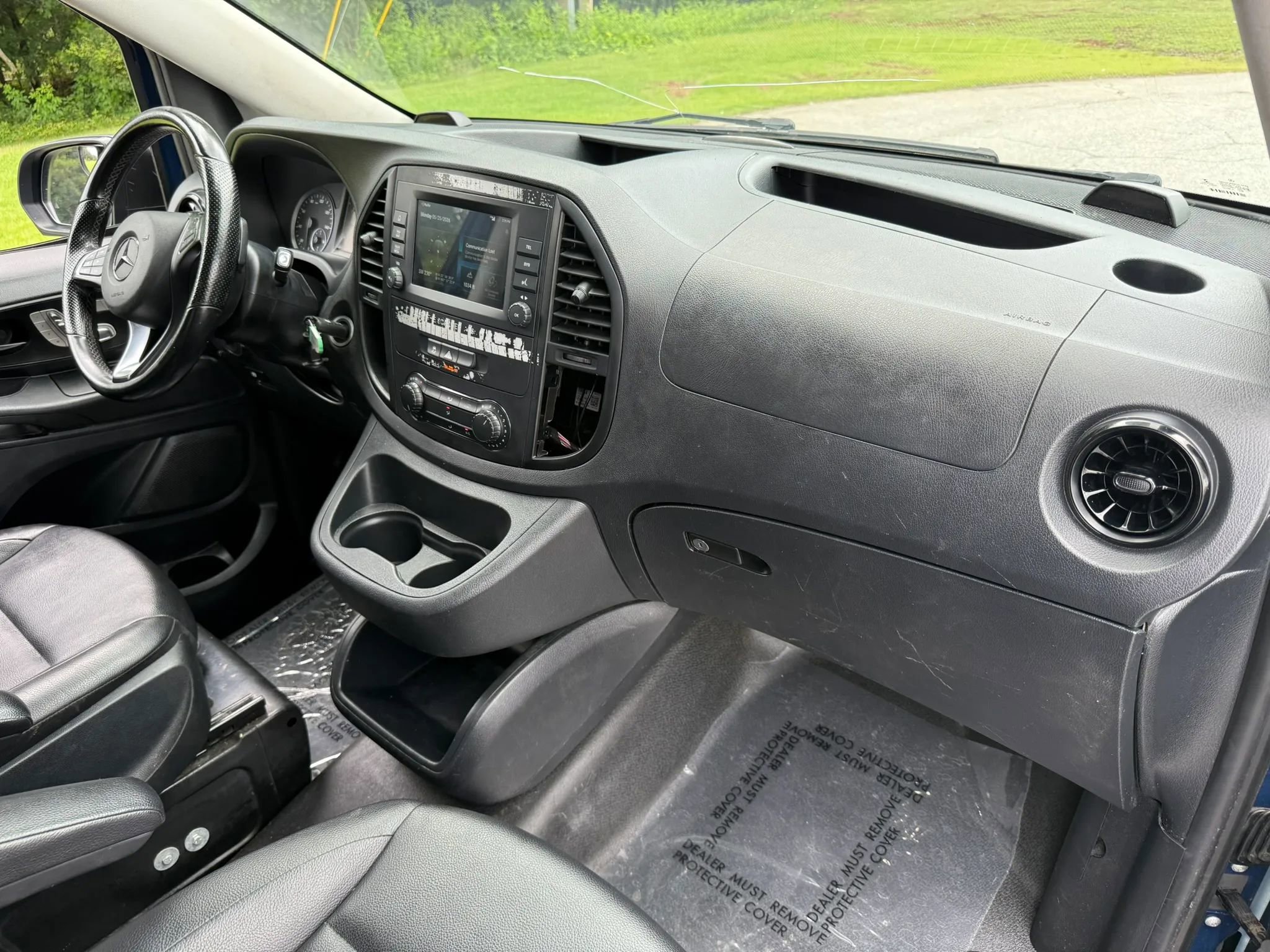 Used 2021 Mercedes-Benz Metris image 23