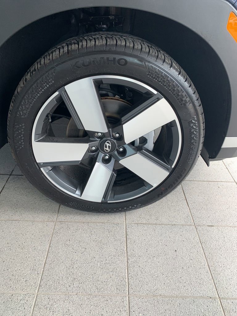 New 2026 Hyundai Santa Fe Limited w/ Tow & Go Package image 16