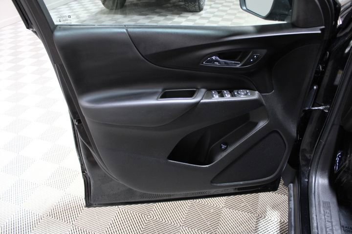 Used 2024 Chevrolet Equinox LT image 15