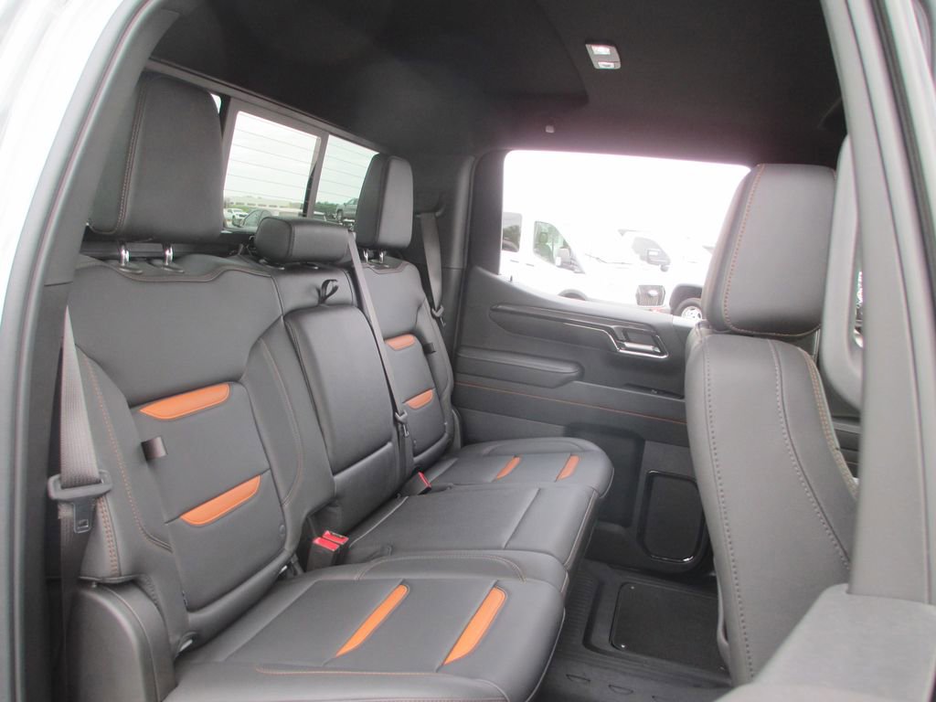 Used 2024 GMC Sierra 1500 AT4 w/ Technology Package image 27