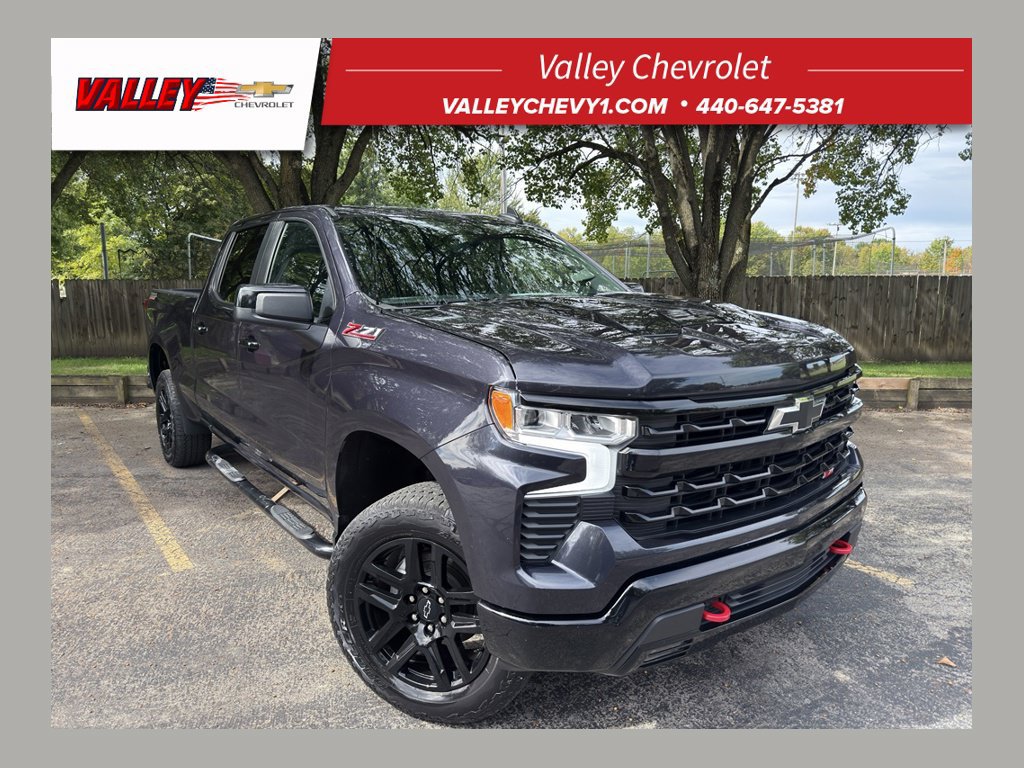 Used 2024 Chevrolet Silverado 1500 LT Trail Boss AWD/4WD image 1