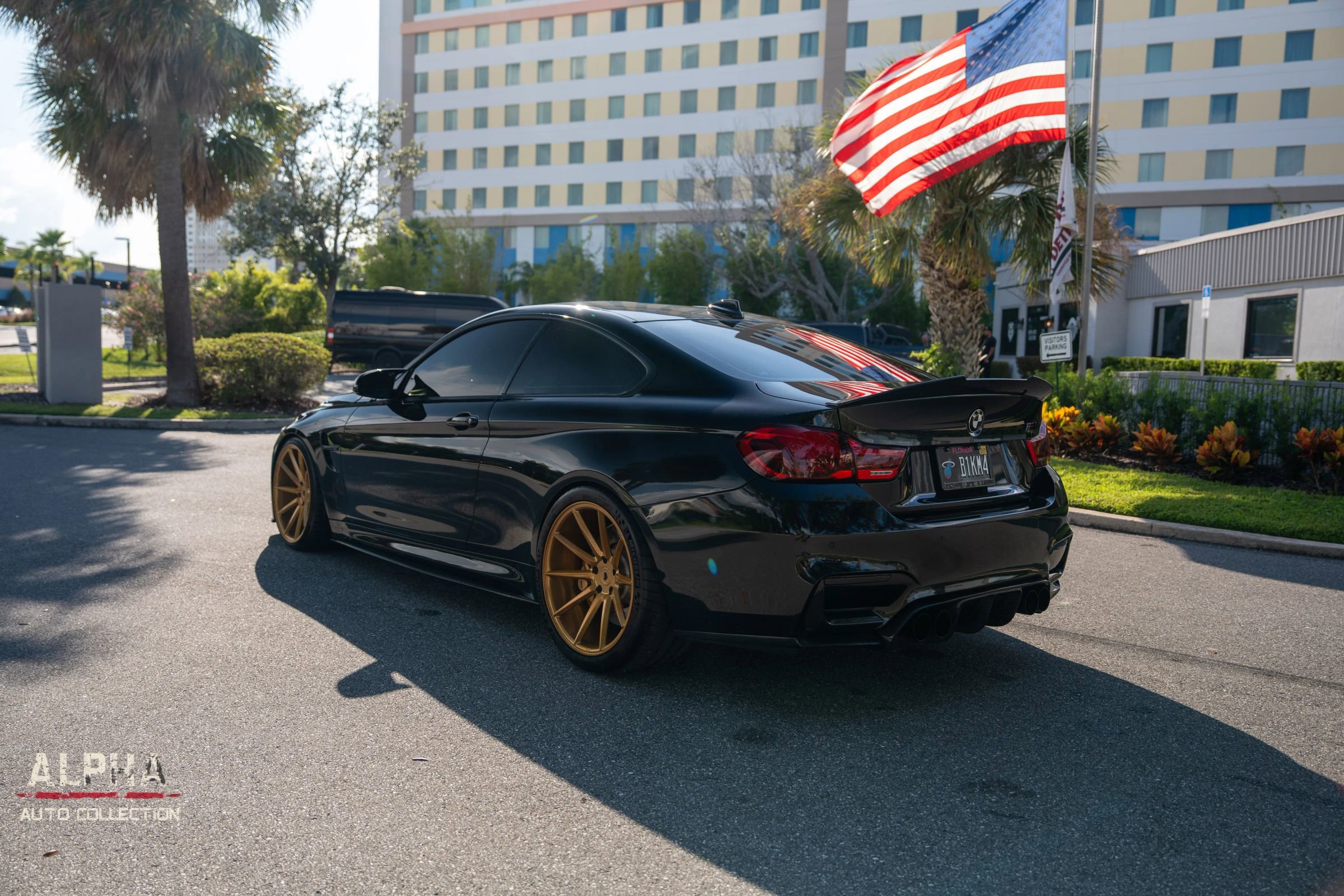 Used 2020 BMW M4 Coupe w/ Competition Package image 5