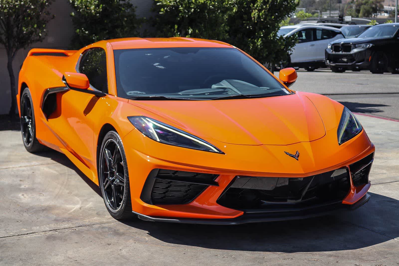 Used 2022 Chevrolet Corvette Stingray Coupe w/ Z51 Performance Package RWD image 3