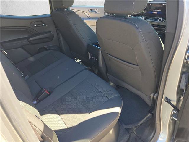Used 2025 Chevrolet Colorado LT RWD image 18