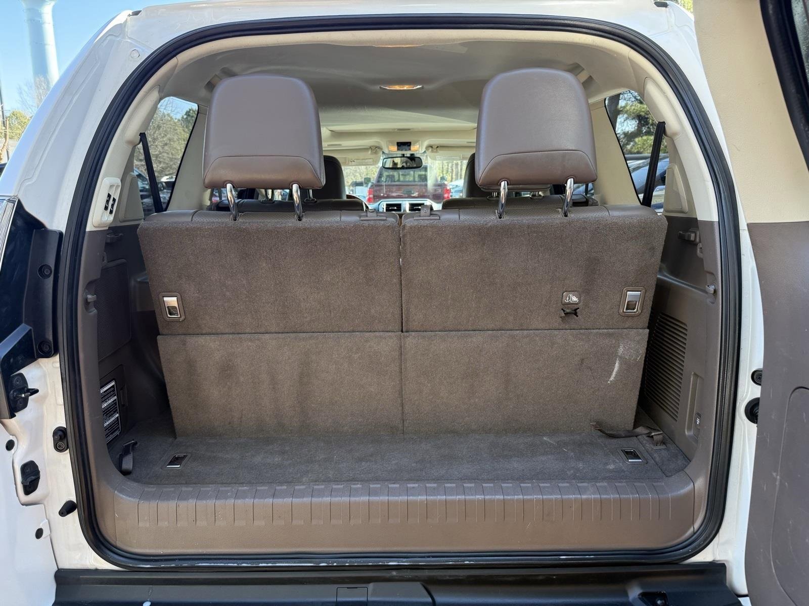 Used 2017 Lexus GX 460 Luxury image 12