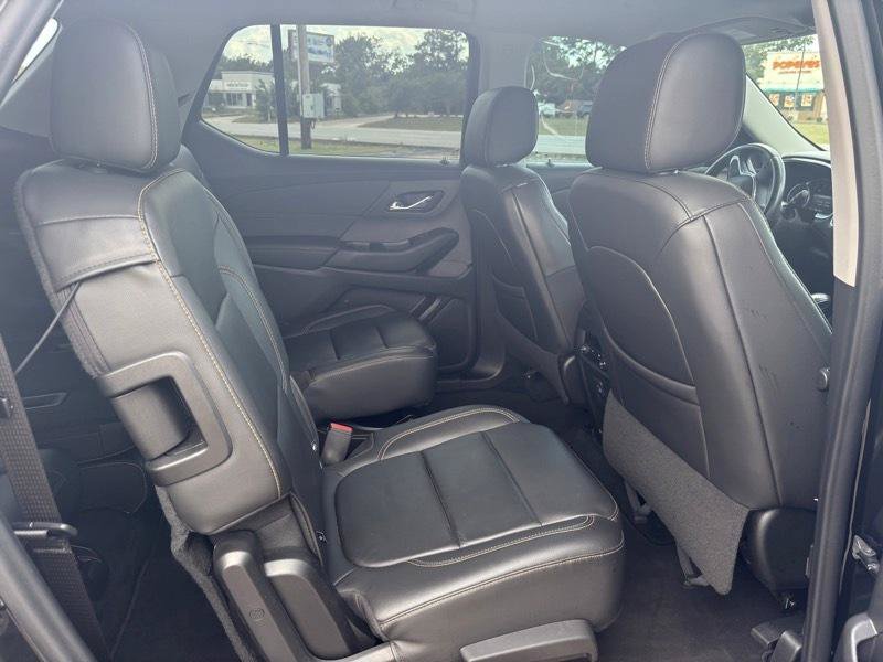 Used 2021 Chevrolet Traverse LT AWD/4WD image 16