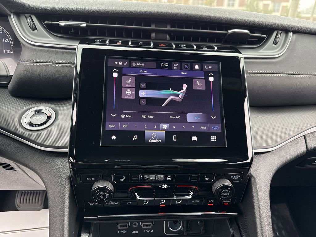 New 2025 Jeep Grand Cherokee L Altitude image 22
