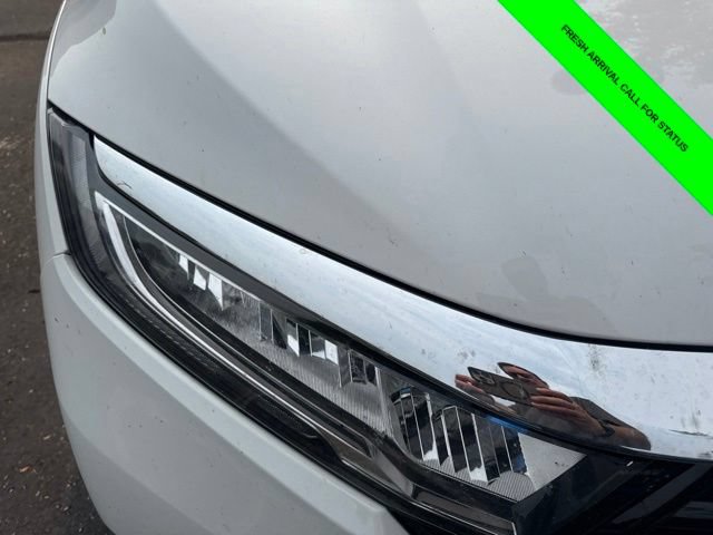 Used 2023 Honda Odyssey Elite image 3