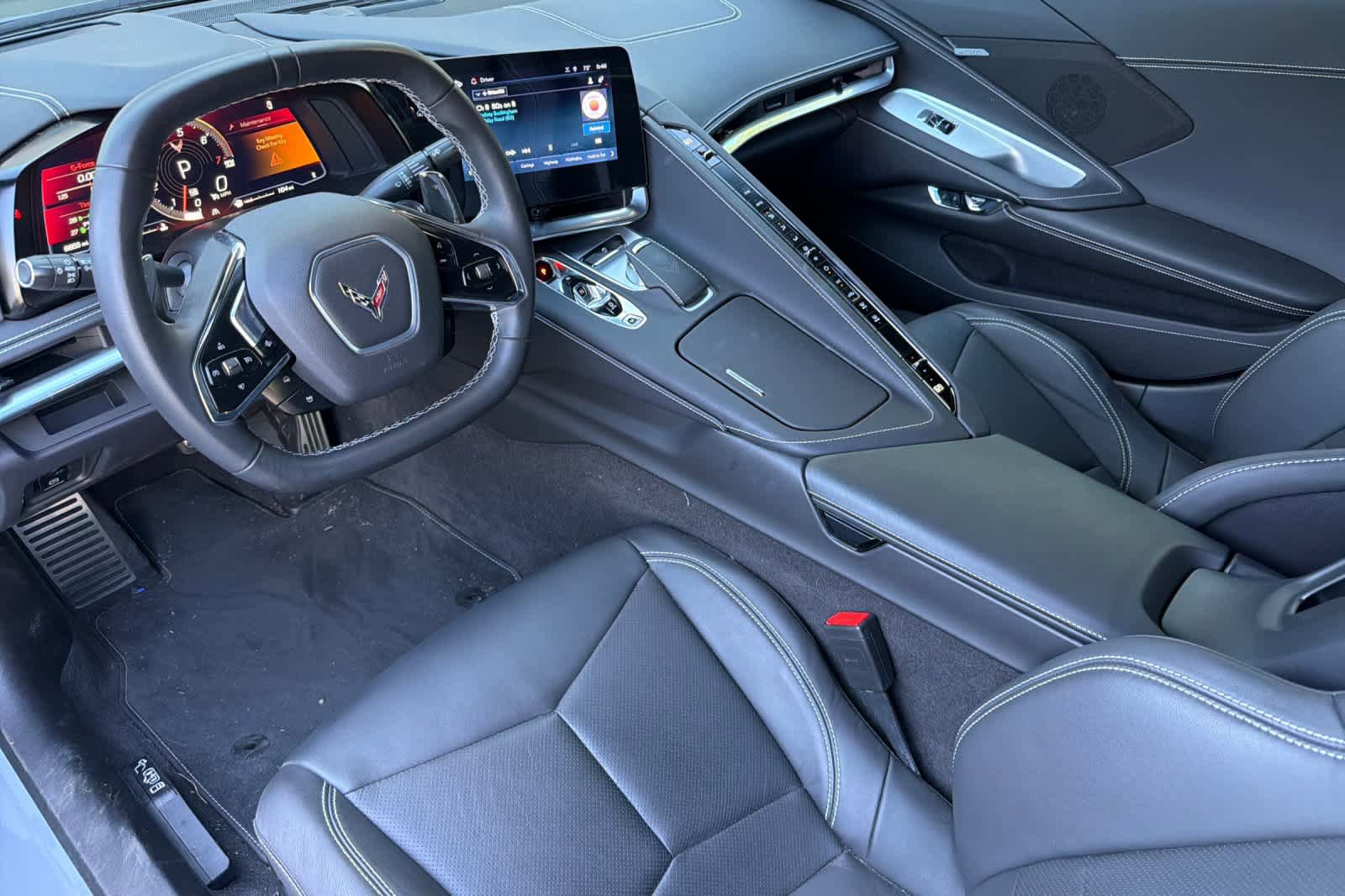 Used 2024 Chevrolet Corvette Stingray Coupe w/ Z51 Performance Package RWD image 12