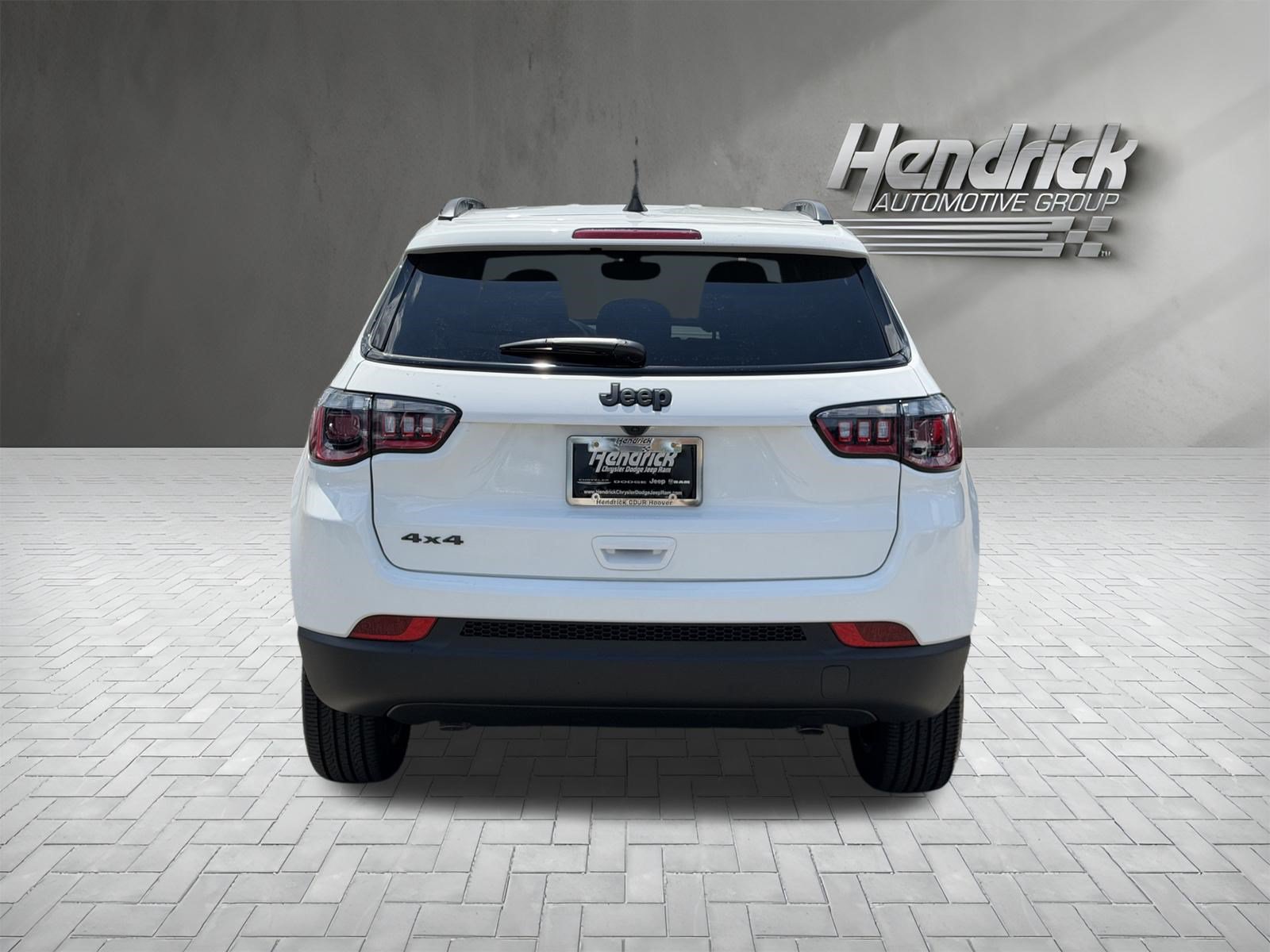 New 2026 Jeep Compass Latitude AWD/4WD image 9