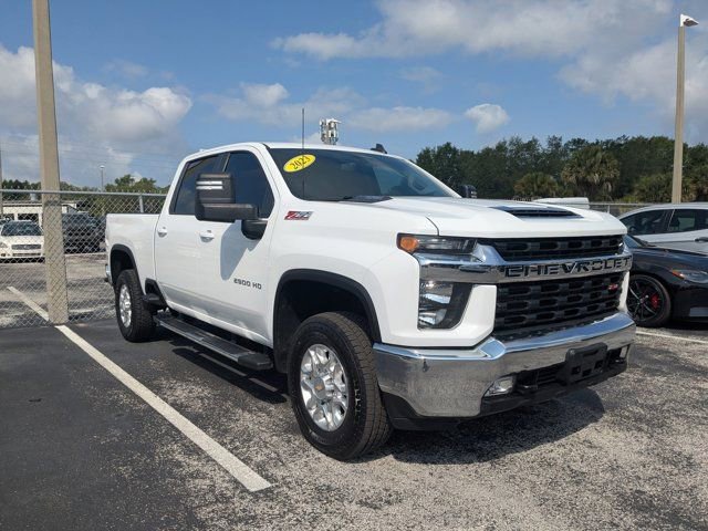 Used 2023 Chevrolet Silverado 2500 LT w/ Convenience Package AWD/4WD image 3