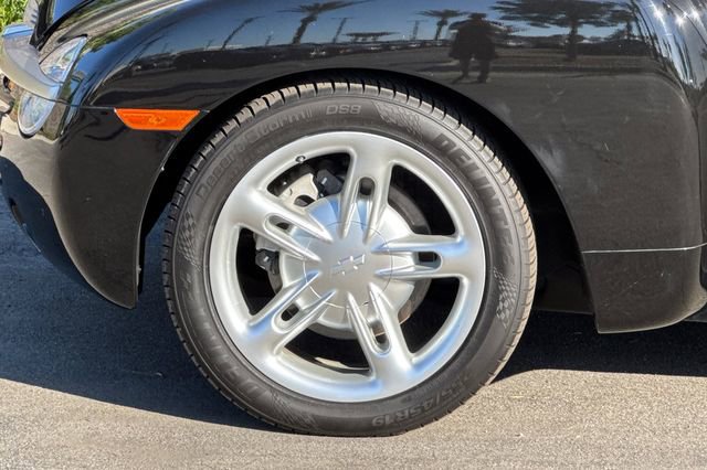 Used 2004 Chevrolet SSR w/ Preferred Equipment Group image 29