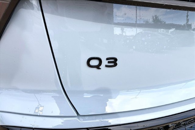 New 2026 Audi Q3 quattro 2.0T AWD/4WD image 32