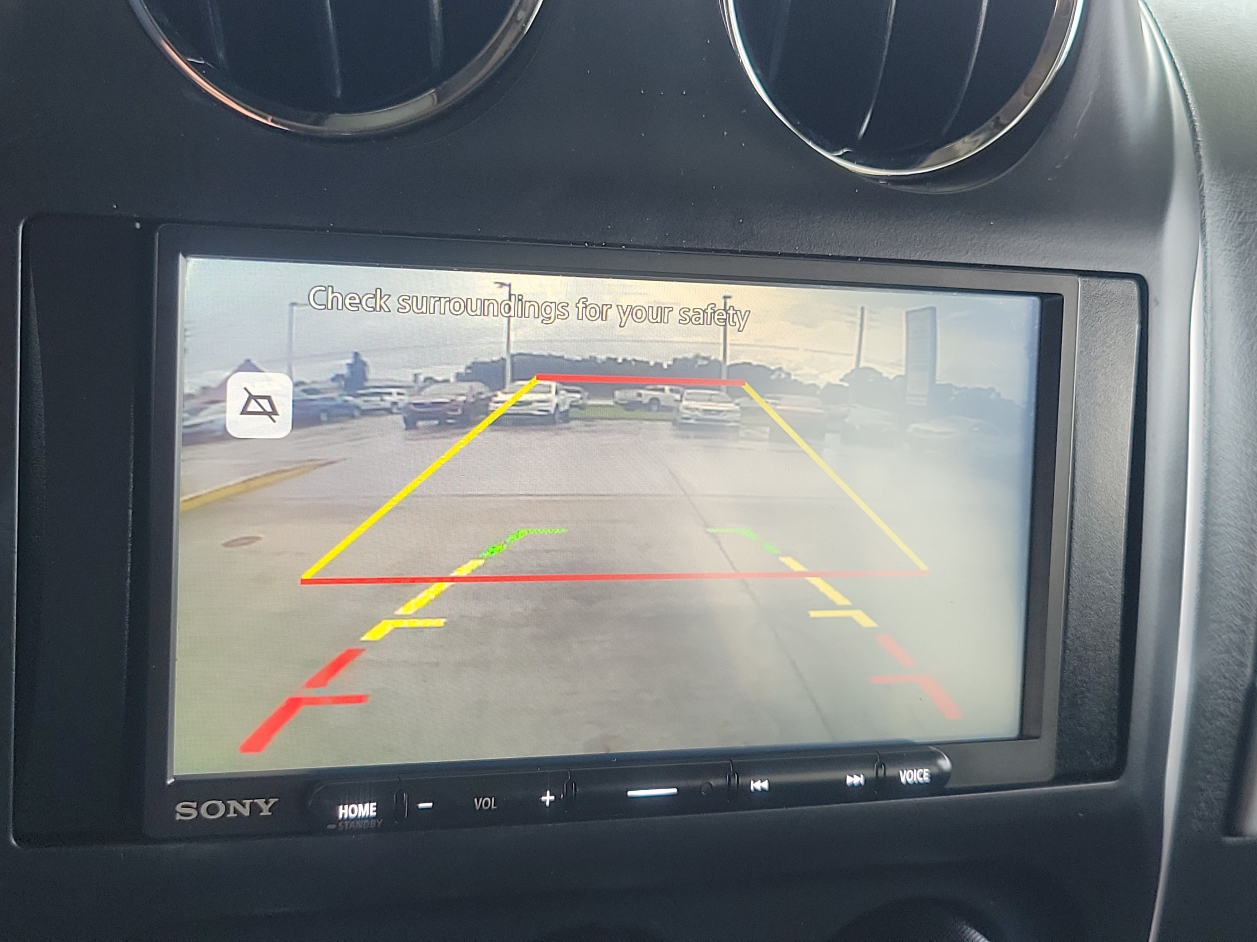 Used 2014 Jeep Compass Latitude w/ Sun/Sound Group FWD image 20