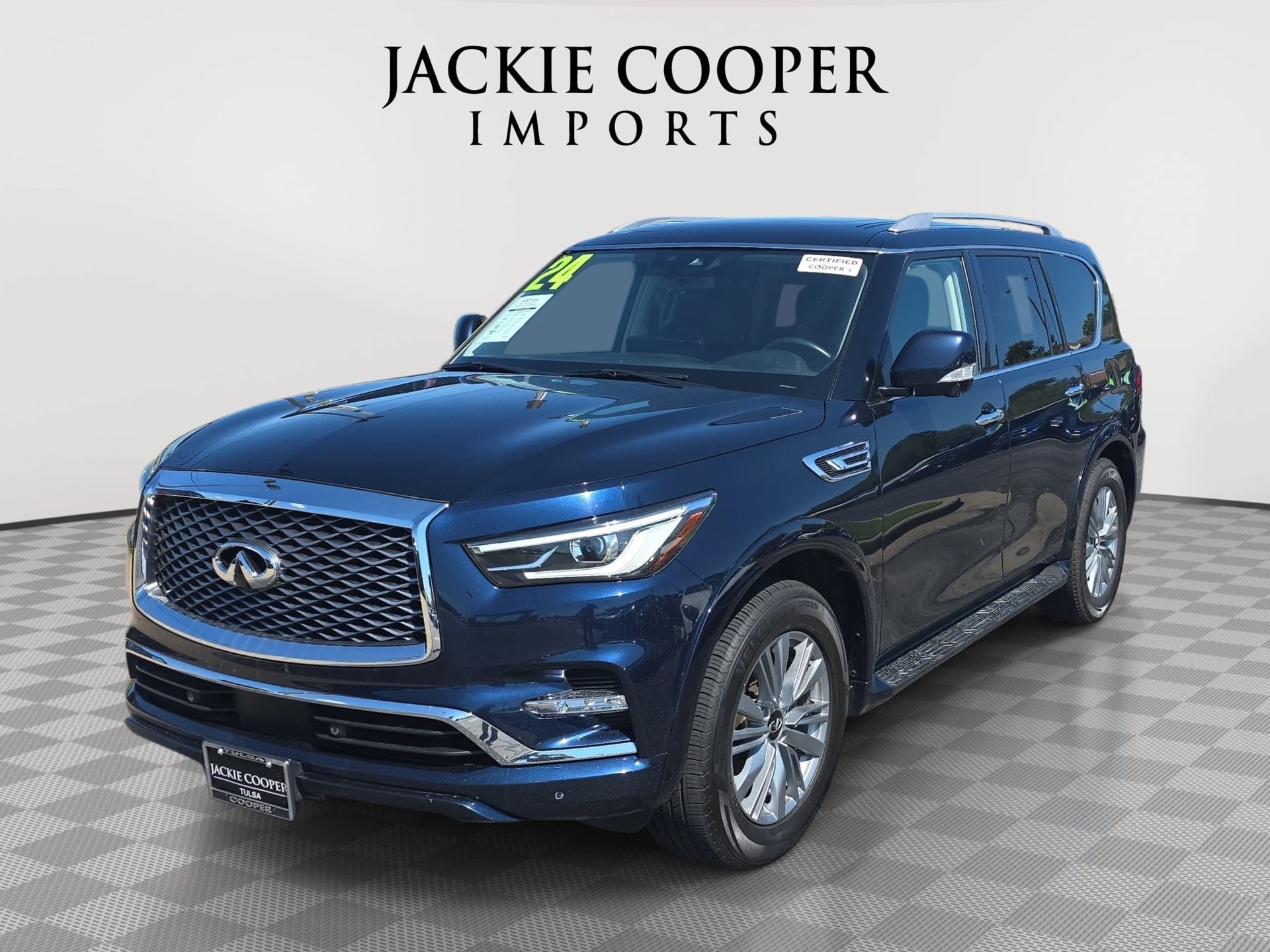 Used 2024 INFINITI QX80 Luxe