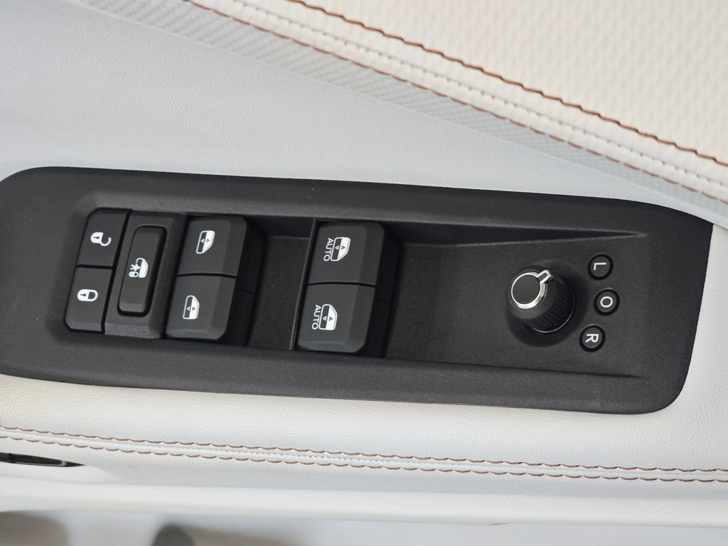 New 2026 Jeep Cherokee Limited AWD/4WD image 28
